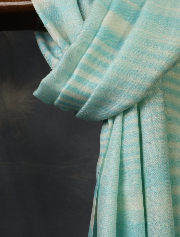 Sky Blue Plaid Pure Cashmere Check Scarf Pashmina – Handwoven Luxury – detail view