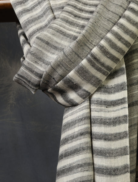 Black Plaid  Pure Cashmere Check Scarf Pashmina – Handwoven Luxury