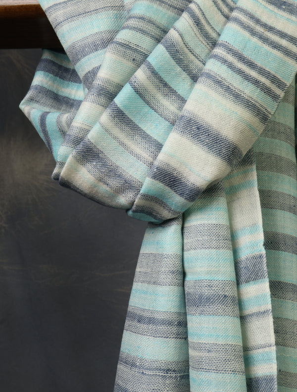 Multicolor Plaid Pure Cashmere Check Scarf Pashmina – Handwoven Luxury – detail view