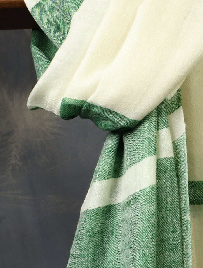 Green And Ivory Plaid Pure Cashmere Pashmina Scarf – Handwoven Luxury