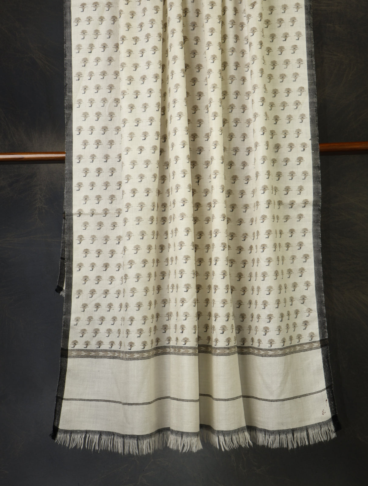 Ivory Black Buteh Pashmina Kani Shawl