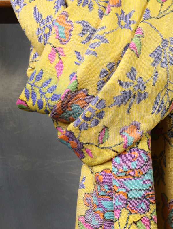 Lemon Kani floral Pashmina Shawl – detail view