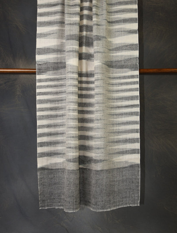 Ivory Base Black  Plaid Pure Cashmere Pashmina Scarf 
