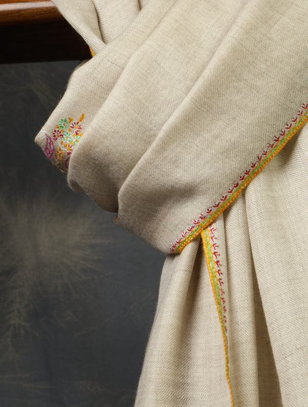 Ivory Boteh Motif Embroidery Cashmere Pashmina Shawl — pashmina shawl detail