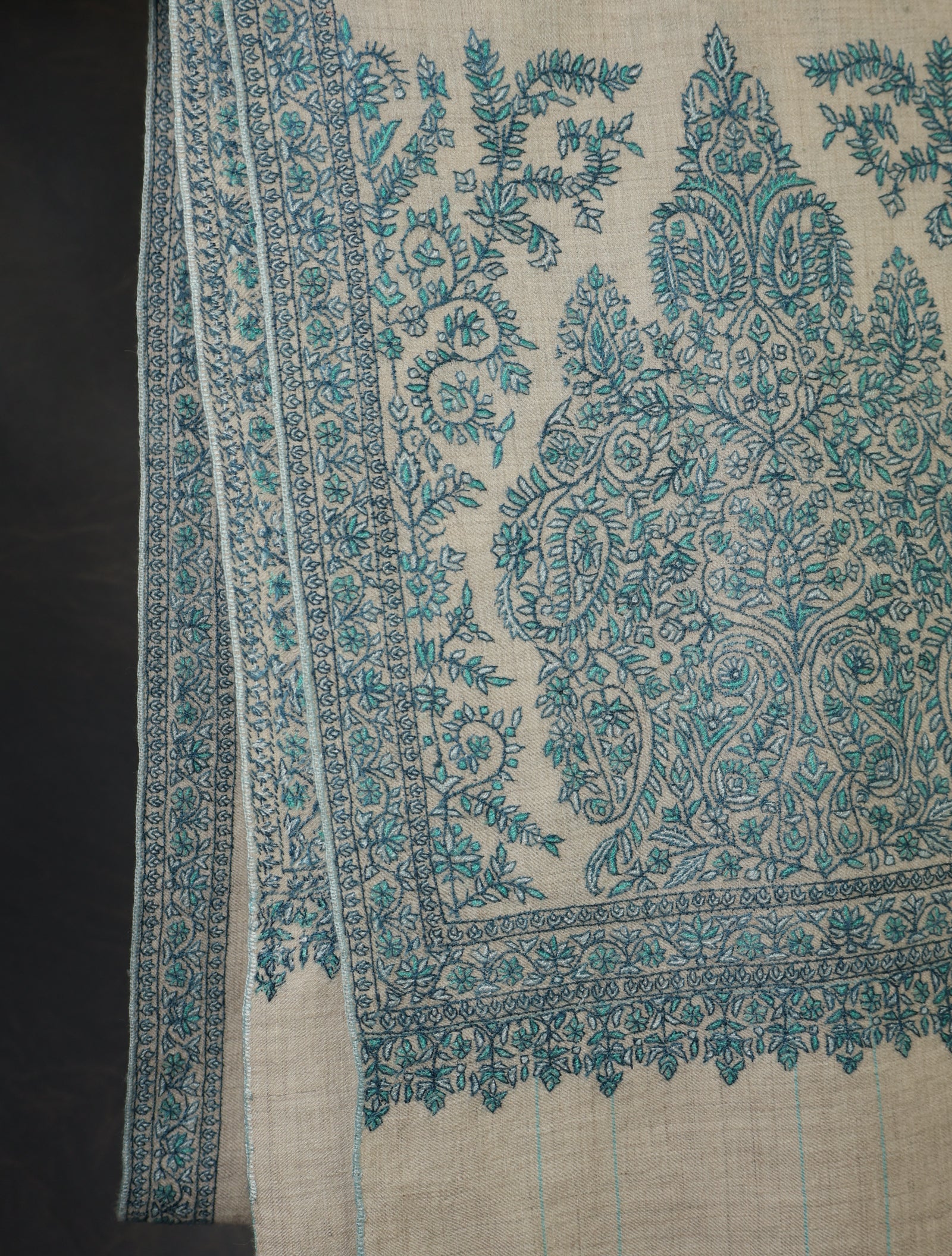 Ivory With Blue Border Embroidery Cashmere Pashmina Shawl – purekashmir.com