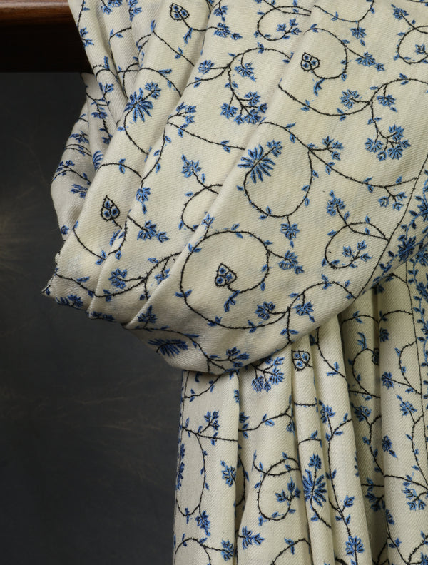 Ivory Base Jali Embroidery Cashmere Pashmina Shawl — pashmina shawl detail