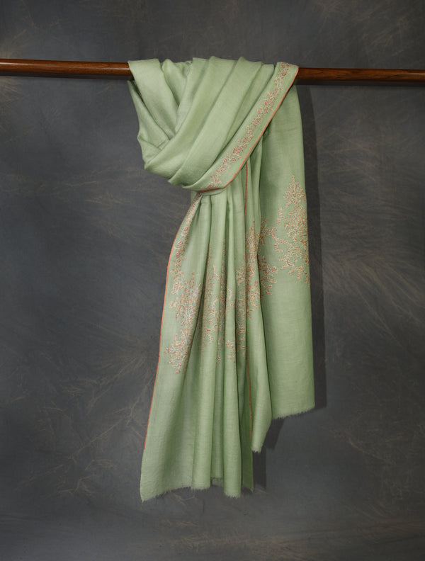 Light Pastel Green Big Border Embroidery Cashmere Pashmina Shawl — Sozni border embroidery pashmina shawl from Kashmir