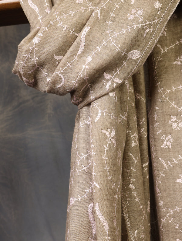 Natural Jali Embroidery Cashmere Pashmina Scarf — pashmina shawl detail