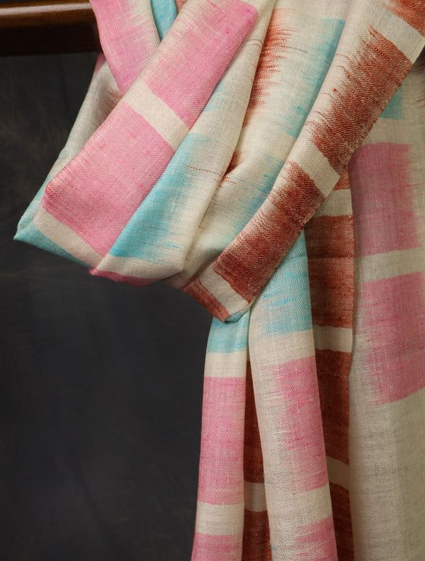 Pink and White Plaid Pure Cashmere Pashmina Scarf – detail view