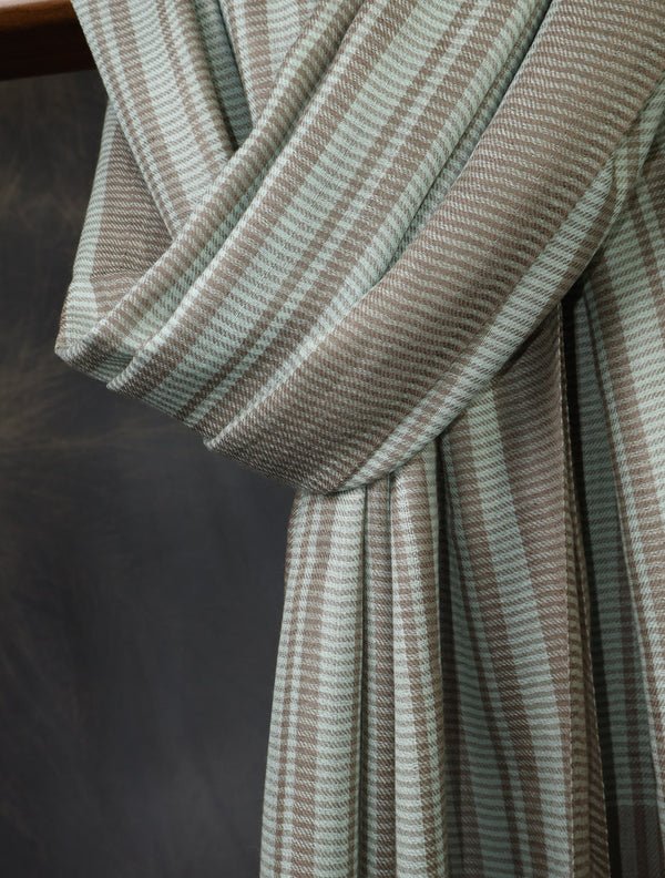 Plaid Scarf Sea Green Cashmere Pashmina – detail view