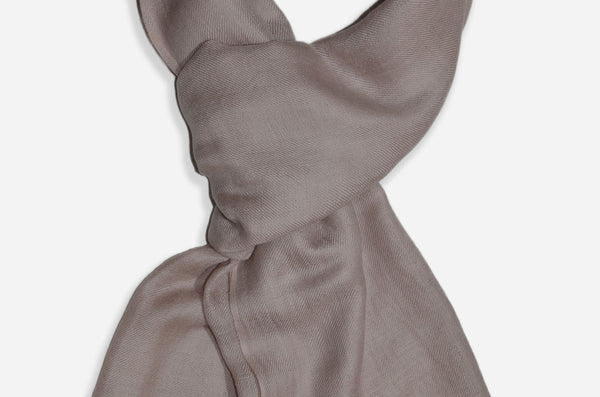 Taupe Cashmere Scarf | Handwoven Kashmir Pashmina — pashmina shawl alternate view