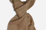 Closeup Tortilla brown cashmere scarf 