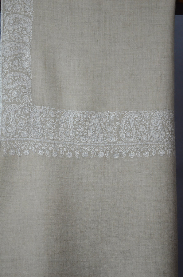 Un Dyed Pastle Border Embroidery Cashmere Pashmina Shawl