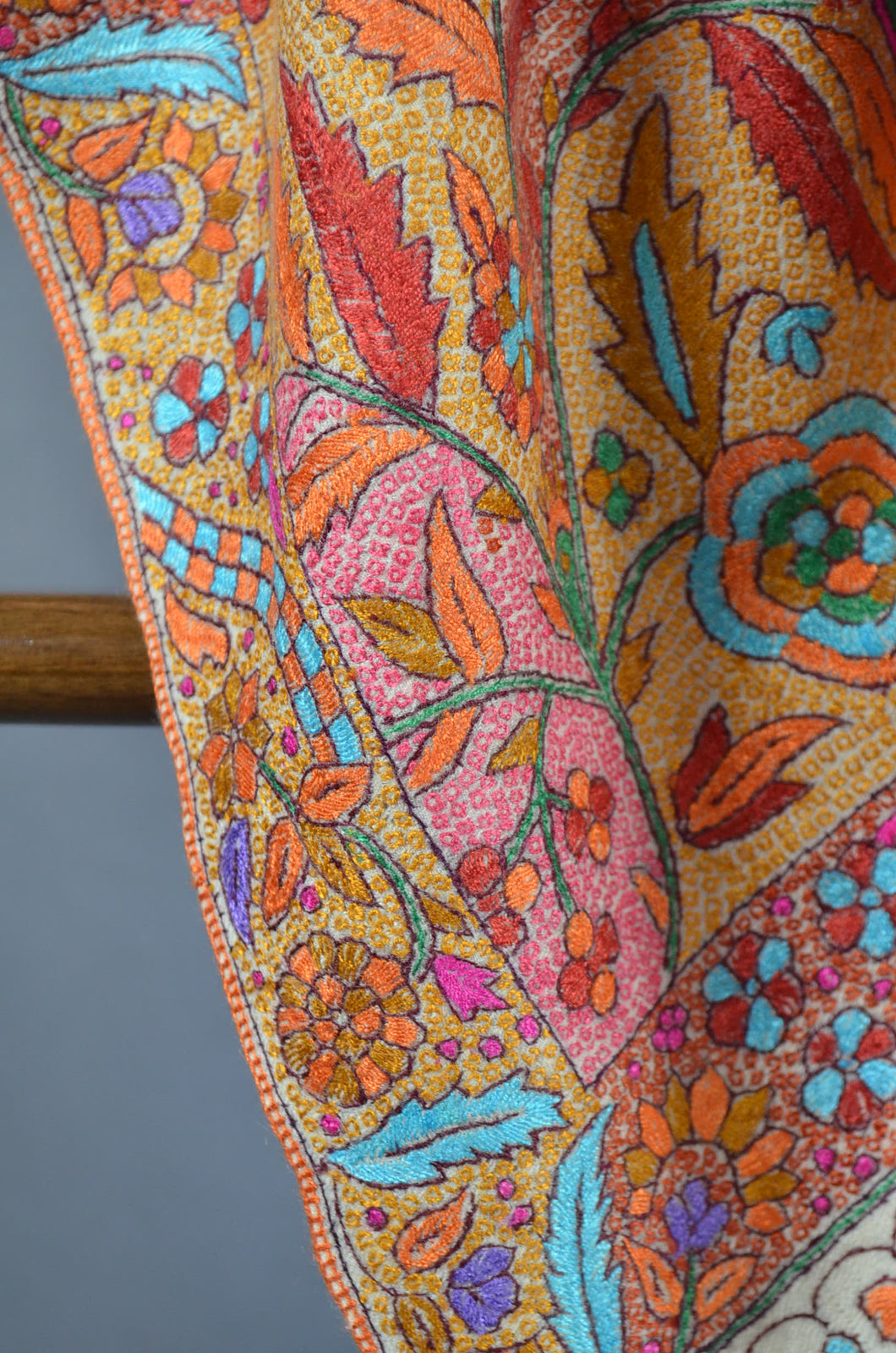Ivory Base Paper Mache Embroidery Cashmere Pashmina Shawl