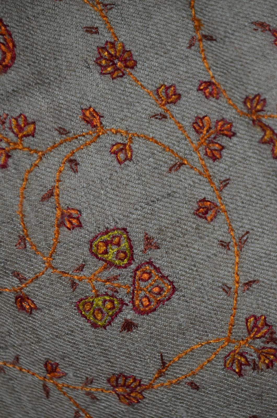 Un Dyed Natural Jali Embroidery Pashmina Cashmere Shawl