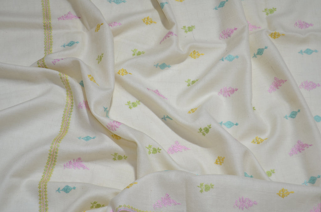 Ivory Jali with Beautiful Pastel Color Motifs