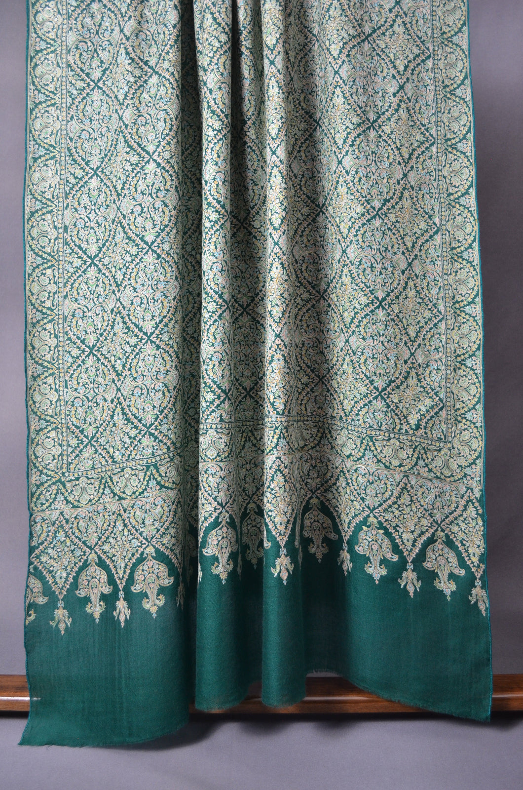 Green Jamawar Embroidery Pashmina Shawl