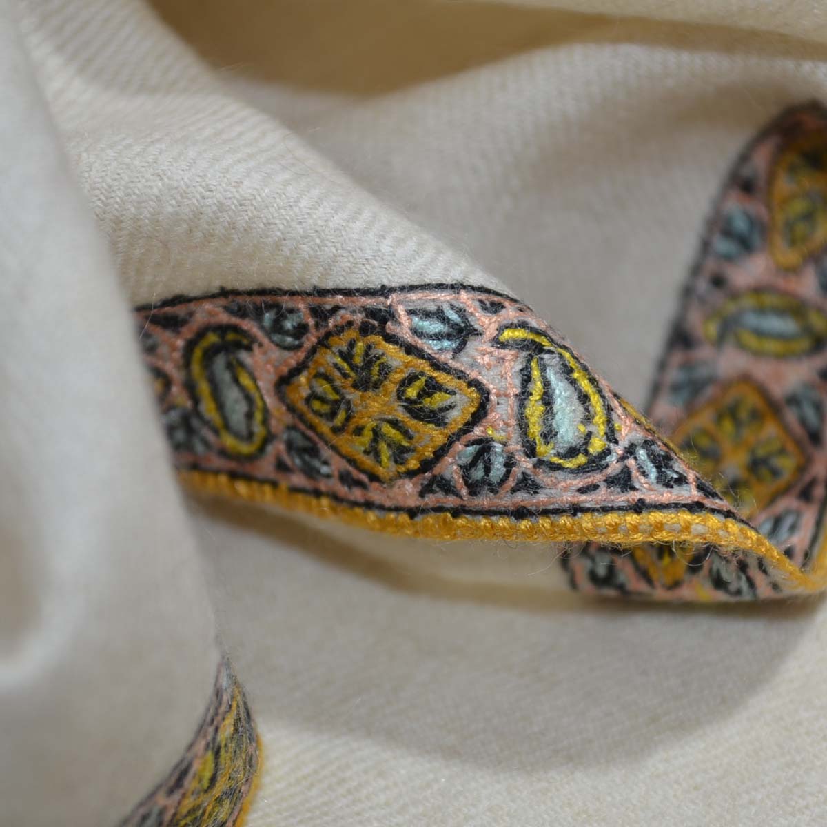 Ivory Border Embroidery Cashmere Pashmina Shawl