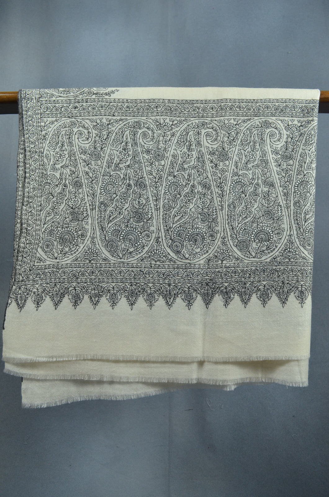 Ivory Big Border Embroidery Cashmere Pashmina Shawl
