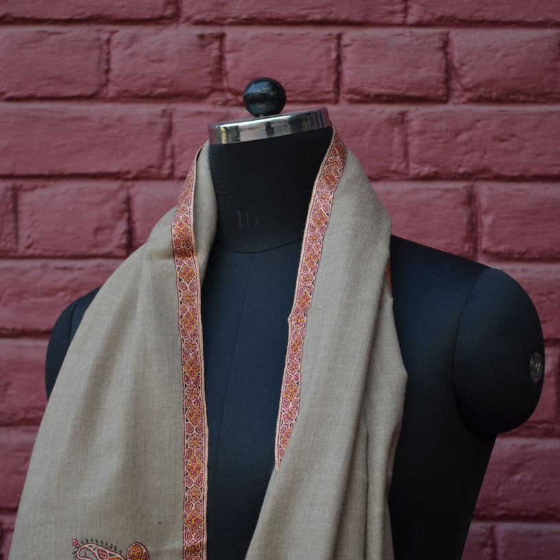 Natural Cashmere Pashmina Shawl with Beautifully Crafted Border