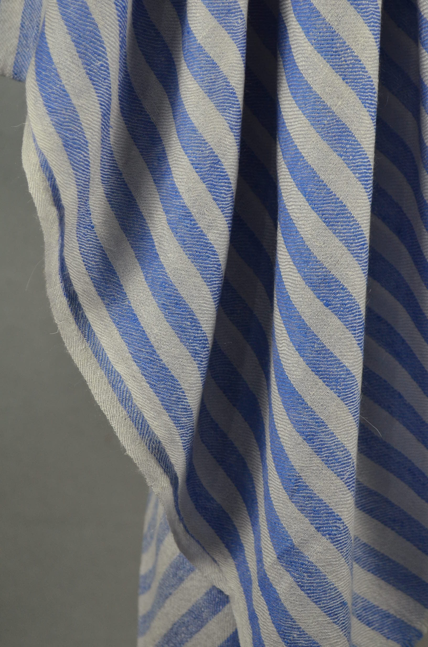 Blue Vertical Stripe Handwoven Cashmere Pashmina Scarf