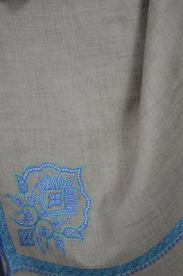 Un Dyed Natural Border Embroidery Cashmere Pashmina Shawl